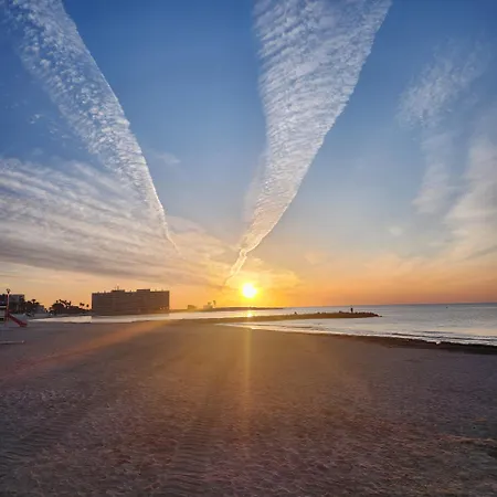 Modern Studio 5 Min To Beach & Dining Torrevieja Buitenkant foto